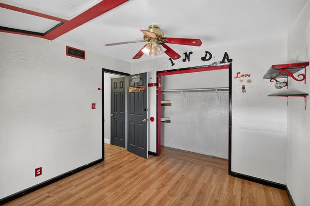 6741 Steiner Dr, Sacramento, CA 95823