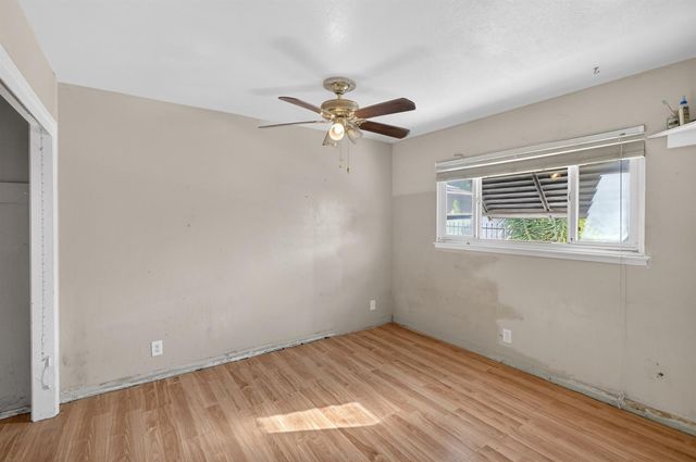 6741 Steiner Dr, Sacramento, CA 95823