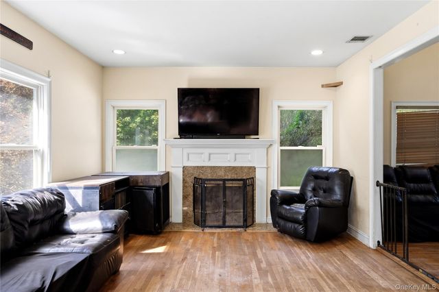 204 Melrose Parkway, Patchogue, NY 11772
