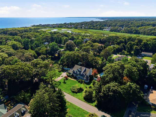 204 Melrose Parkway, Patchogue, NY 11772