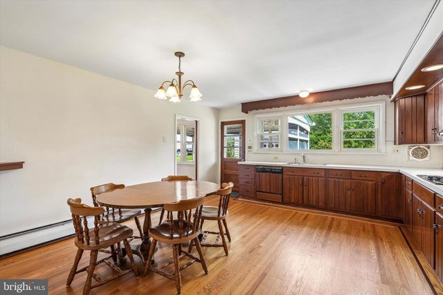 205 N MORGAN AVE, Havertown, PA 19083