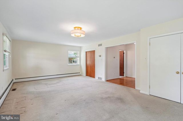 205 N MORGAN AVE, Havertown, PA 19083