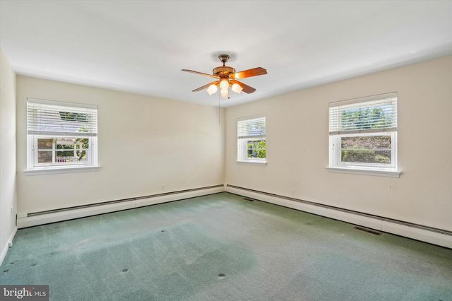 205 N MORGAN AVE, Havertown, PA 19083