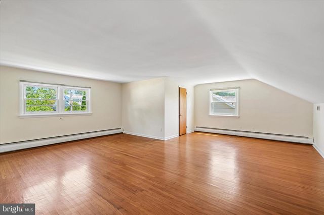 205 N MORGAN AVE, Havertown, PA 19083