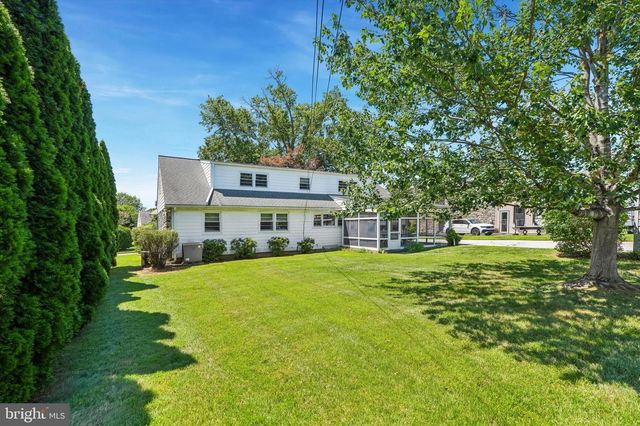 205 N MORGAN AVE, Havertown, PA 19083
