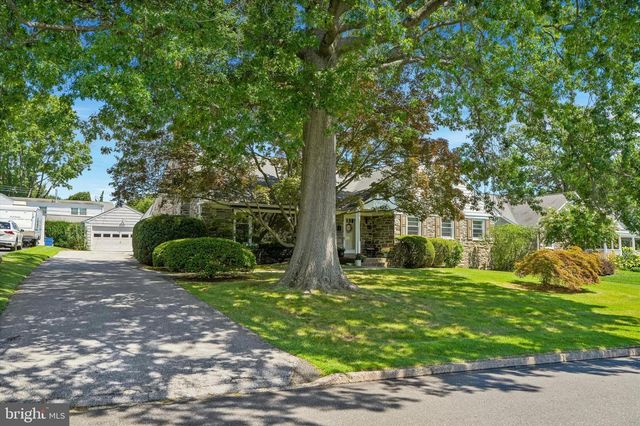 205 N MORGAN AVE, Havertown, PA 19083