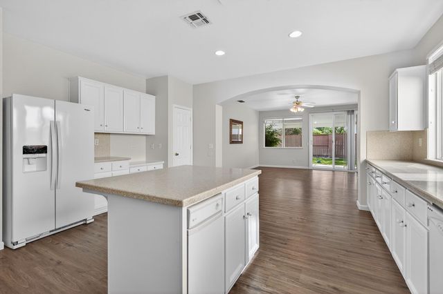 4093 Pine Lake Cir, Stockton, CA 95219