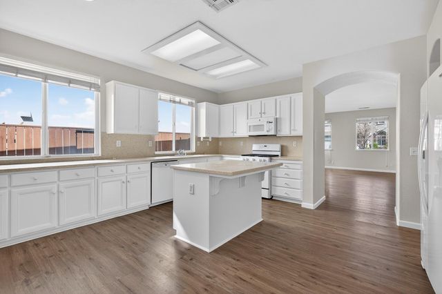 4093 Pine Lake Cir, Stockton, CA 95219