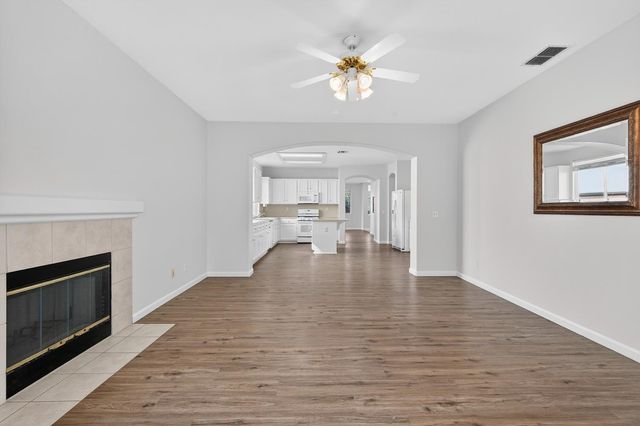 4093 Pine Lake Cir, Stockton, CA 95219