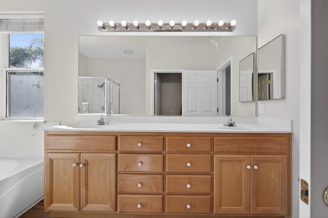 4093 Pine Lake Cir, Stockton, CA 95219