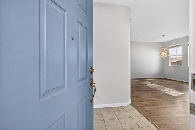 4093 Pine Lake Cir, Stockton, CA 95219