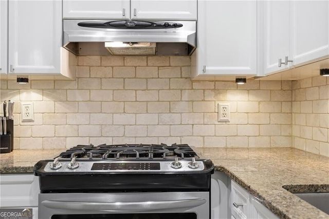 4246 River Green Drive NW 202, Atlanta, GA 30327