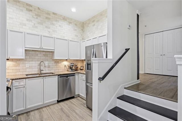 4246 River Green Drive NW 202, Atlanta, GA 30327