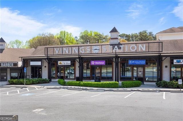 4246 River Green Drive NW 202, Atlanta, GA 30327