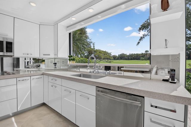 19950 Sawgrass Lane 5201, Boca Raton, FL 33434