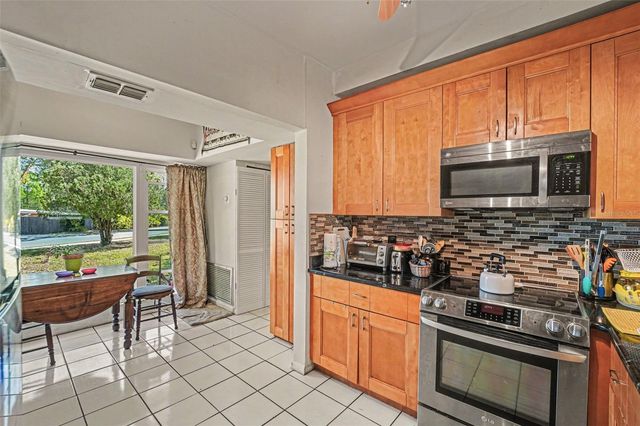 1431 HESTER DRIVE, Lakeland, FL 33801