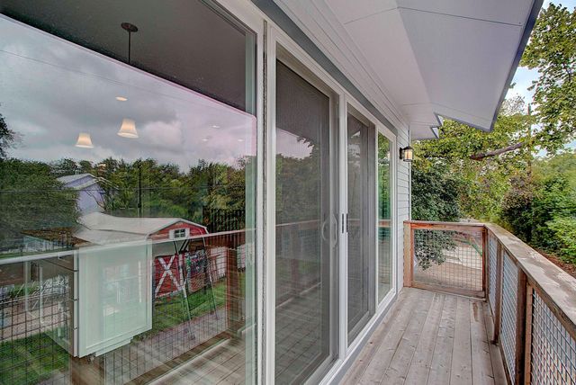 806 W LIVE OAK ST 2, Austin, TX 78704