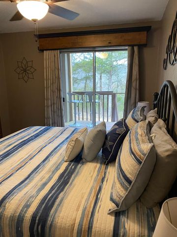 2 Woodpecker Lane 1, Branson, MO 65616