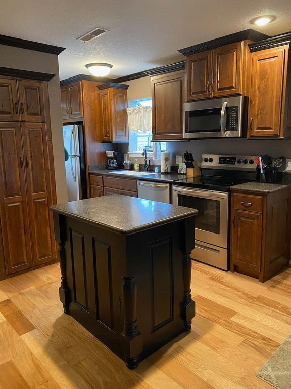 2 Woodpecker Lane 1, Branson, MO 65616