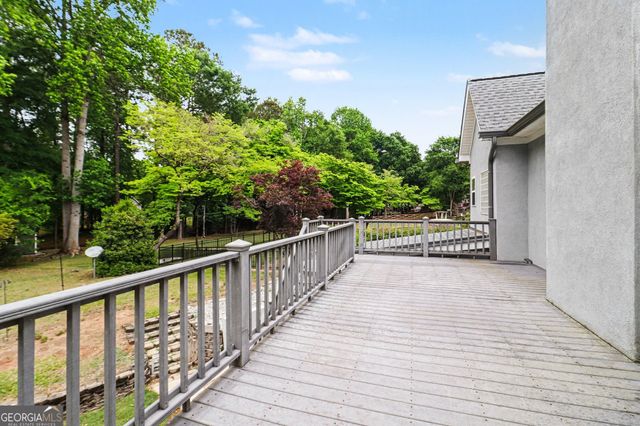 95 Bay Drive, Newnan, GA 30263