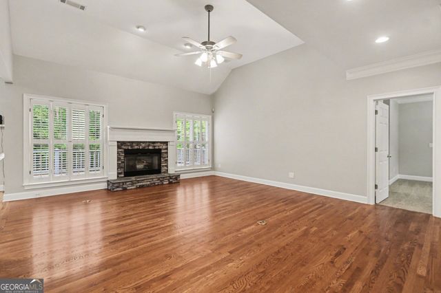 95 Bay Drive, Newnan, GA 30263