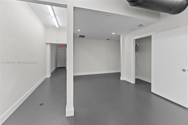 5810 W Flagler St 5810, Miami, FL 33144