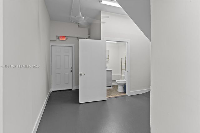 5810 W Flagler St 5810, Miami, FL 33144