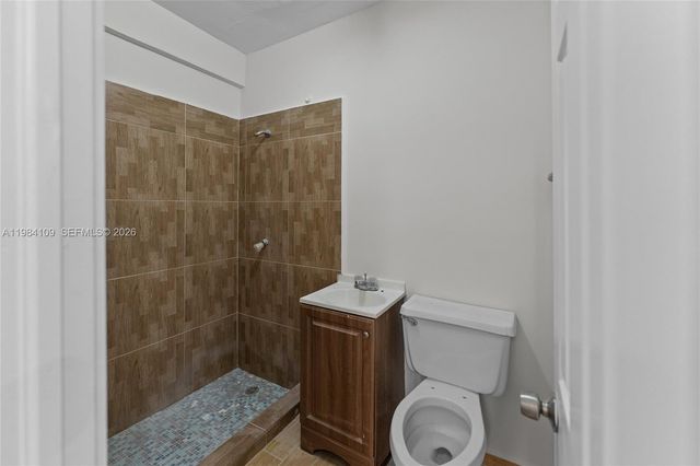 5810 W Flagler St 5810, Miami, FL 33144