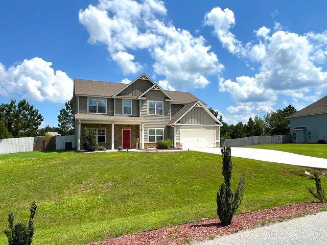 19 Pebblebrook Lane, Fort Mitchell, AL 36856