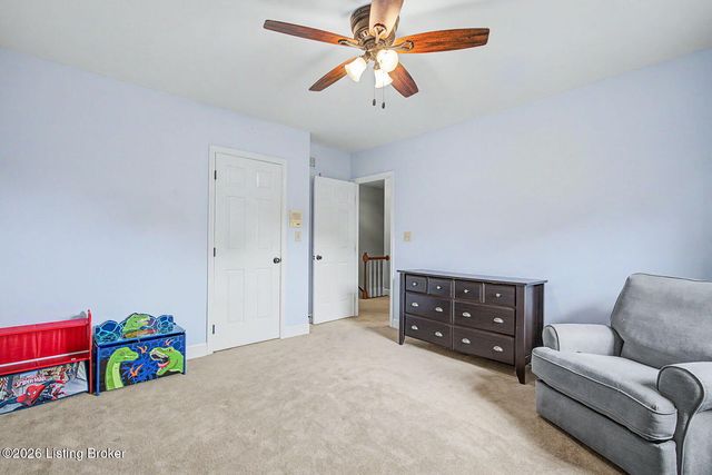 7611 Wolfspring Ct, Louisville, KY 40241