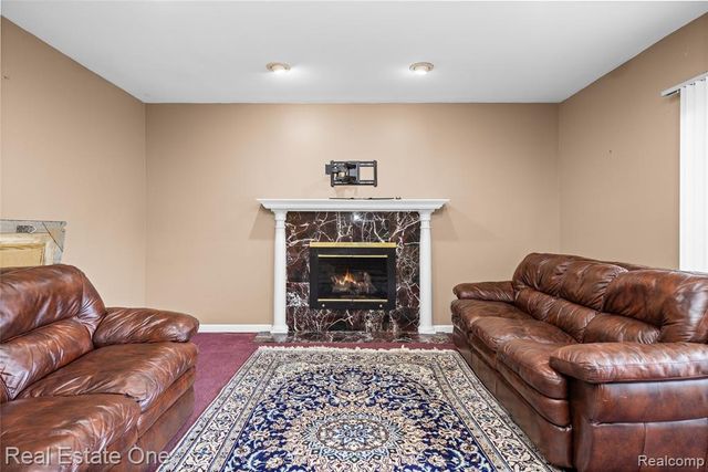 30056 Mayfair Drive, Farmington Hills, MI 48331