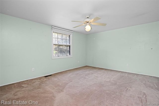 30056 Mayfair Drive, Farmington Hills, MI 48331