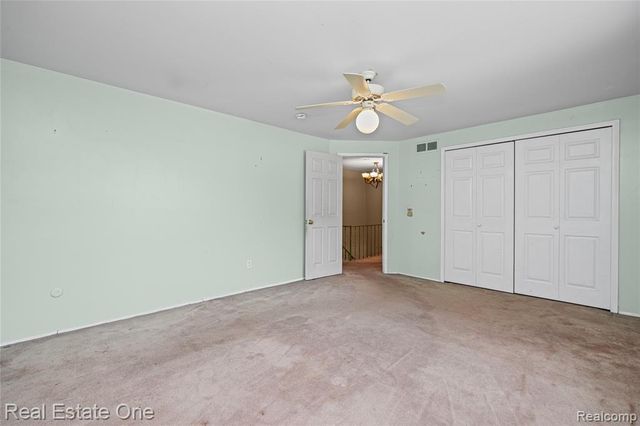 30056 Mayfair Drive, Farmington Hills, MI 48331
