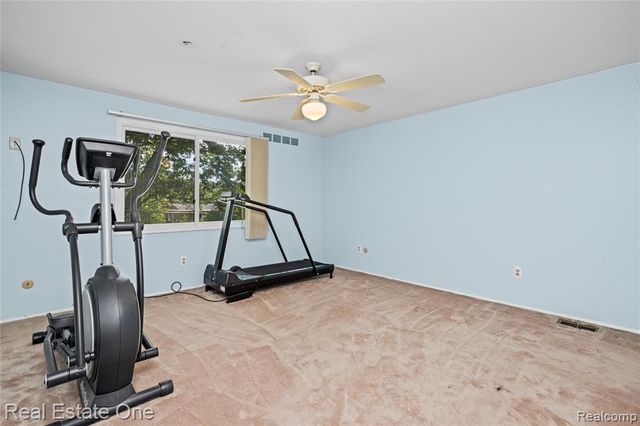 30056 Mayfair Drive, Farmington Hills, MI 48331