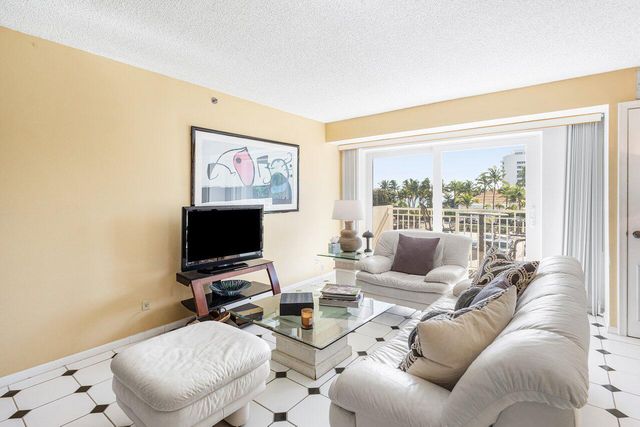 3301 S Ocean Boulevard 201, Highland Beach, FL 33487