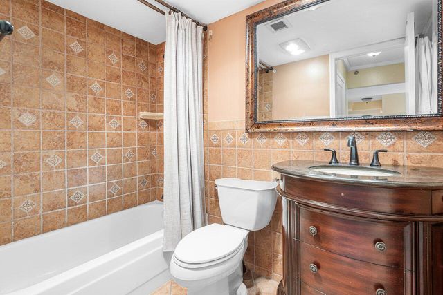 3301 S Ocean Boulevard 201, Highland Beach, FL 33487