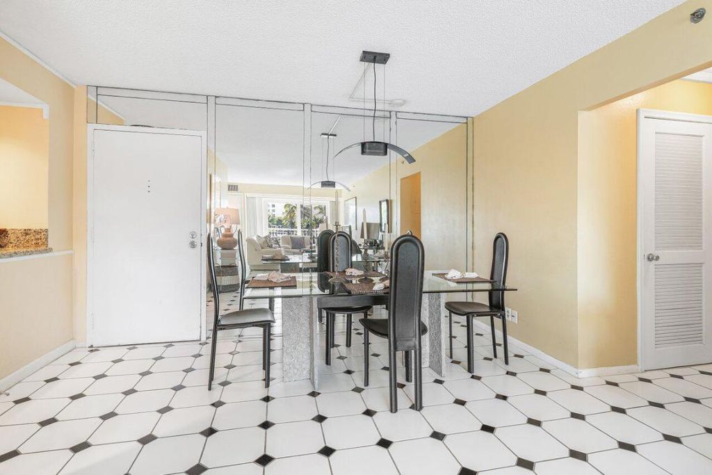 Image 10 of property listing at 3301 S Ocean Boulevard 201, Highland Beach, FL 33487