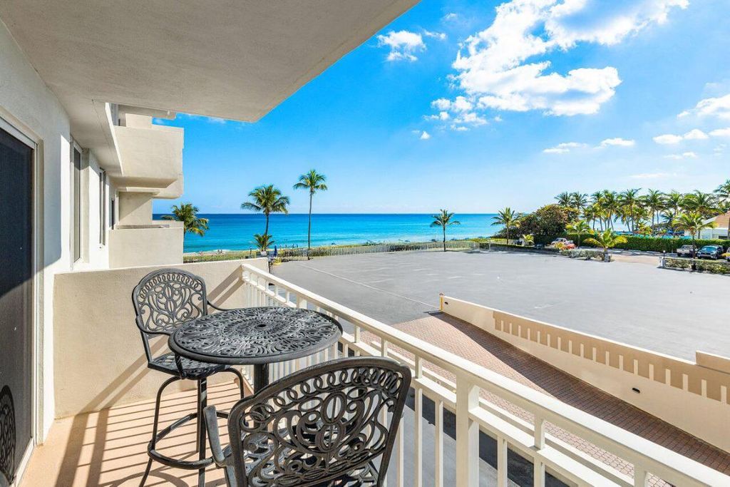 Image 17 of property listing at 3301 S Ocean Boulevard 201, Highland Beach, FL 33487