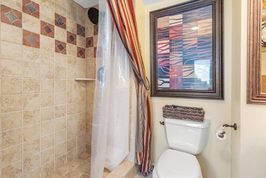 Image 25 of property listing at 3301 S Ocean Boulevard 201, Highland Beach, FL 33487