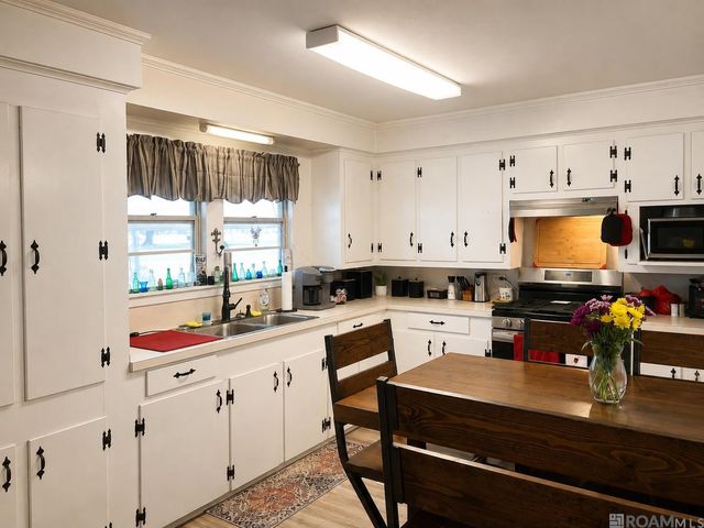 30850 Walker North Rd, Walker, LA 70785
