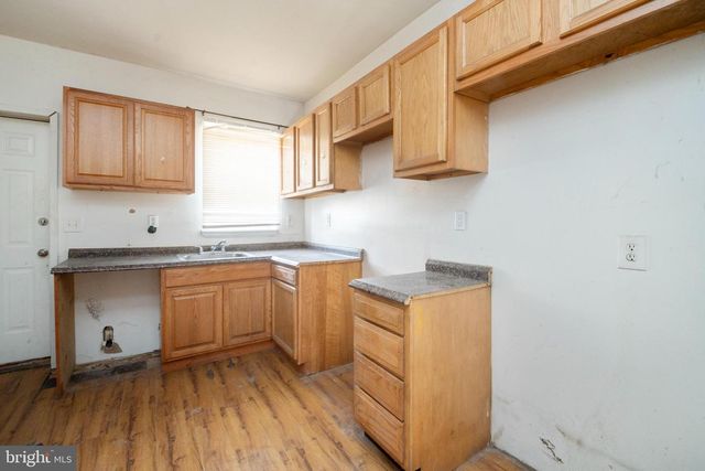 2106 WILHELM ST, Baltimore, MD 21223