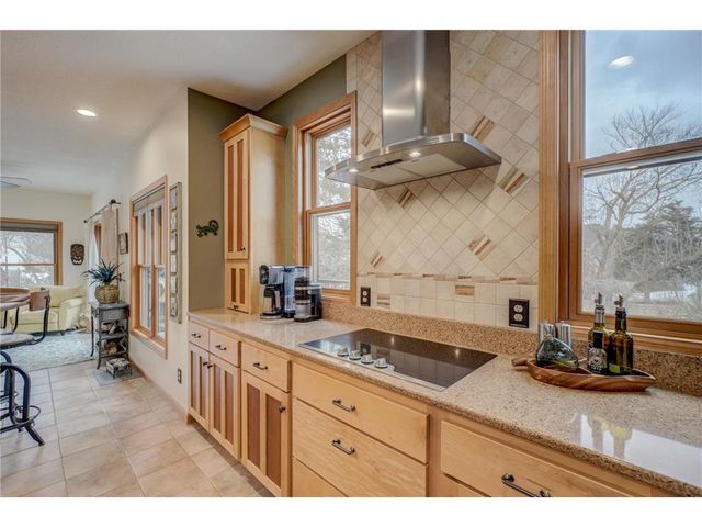 1100 Juniper Way, Hudson, WI 54016