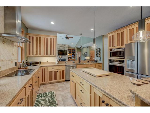 1100 Juniper Way, Hudson, WI 54016