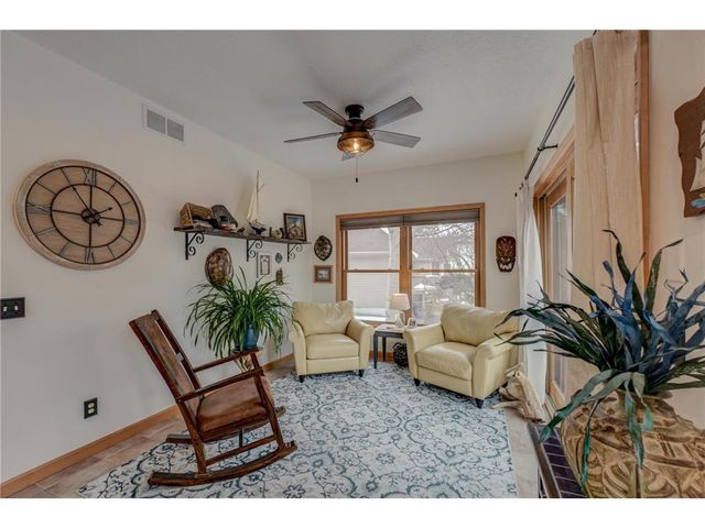 1100 Juniper Way, Hudson, WI 54016