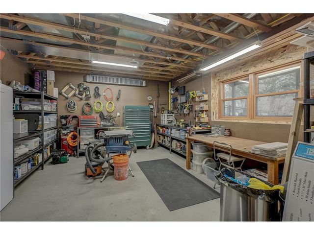 1100 Juniper Way, Hudson, WI 54016