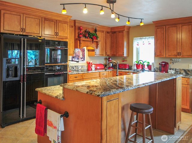 1055 N Jackson Avenue, East Wenatchee, WA 98802