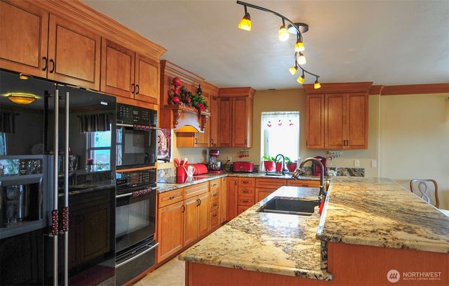 1055 N Jackson Avenue, East Wenatchee, WA 98802