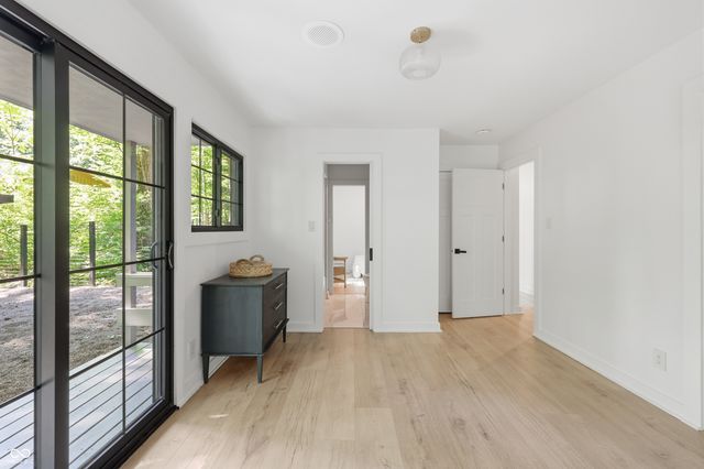 9220 Sandbury Road, Indianapolis, IN 46256