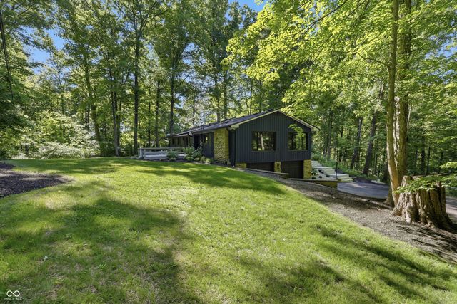 9220 Sandbury Road, Indianapolis, IN 46256
