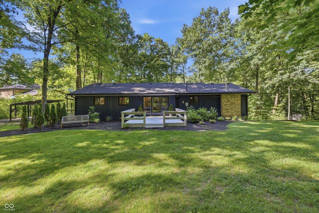 9220 Sandbury Road, Indianapolis, IN 46256